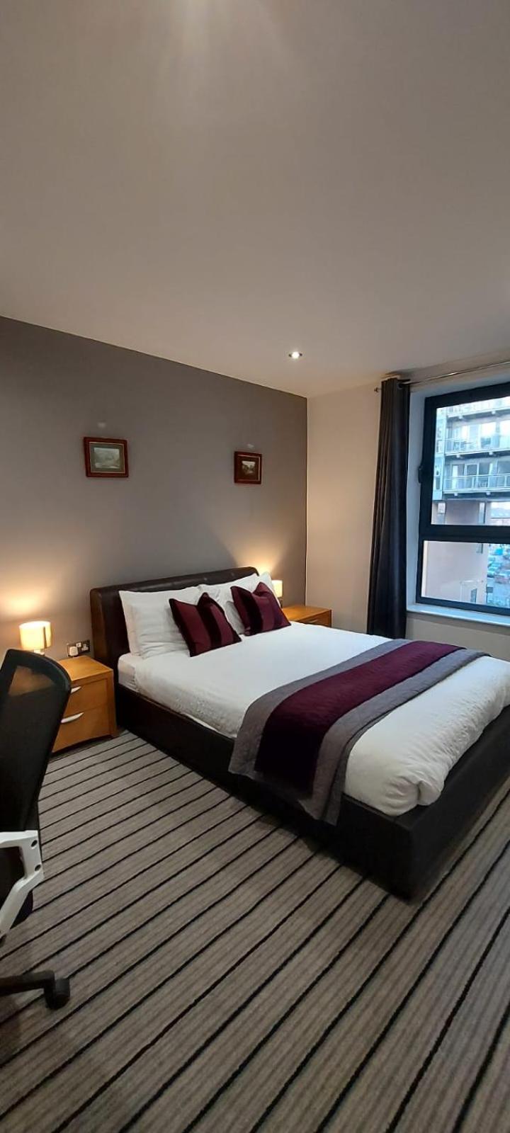 City Apartment In Great Location With A Balcony & Parking Possible - West One Sheffield Eksteriør bilde