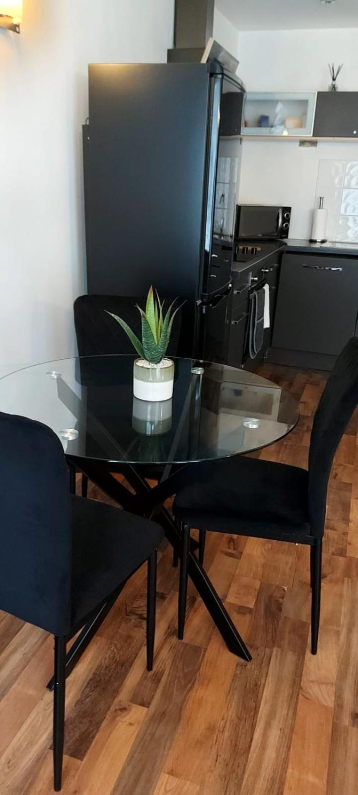 City Apartment In Great Location With A Balcony & Parking Possible - West One Sheffield Eksteriør bilde